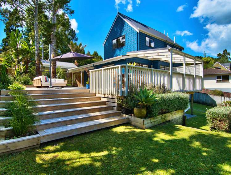 111 Daffodil Street Titirangi_0