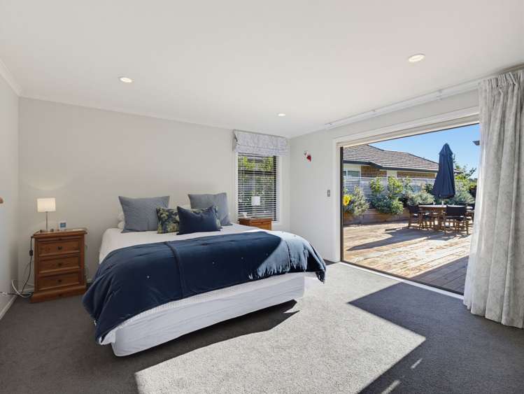 48 Alpers Ridge Leamington_15