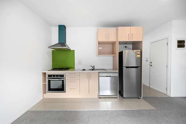 2/41 York Street Hamilton East_3