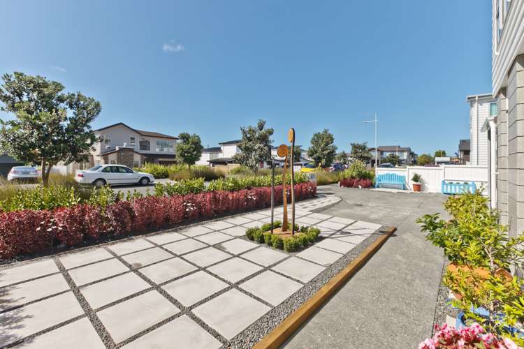 29 Remuremu Street Long Bay_25