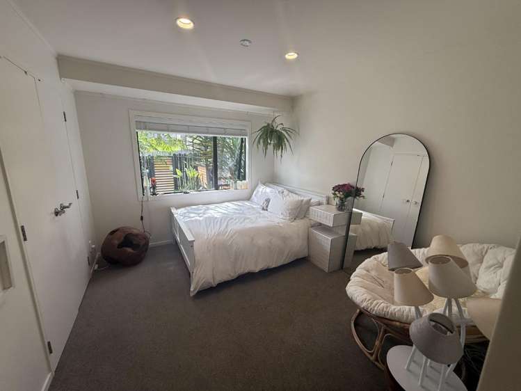 9A Shadon Place Stanmore Bay_15