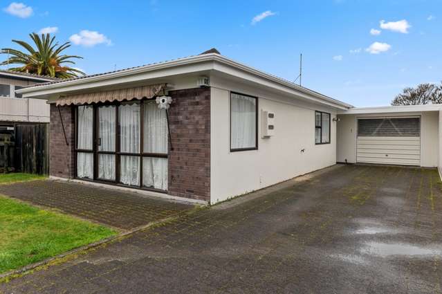 12a Deere Avenue Fenton Park_1