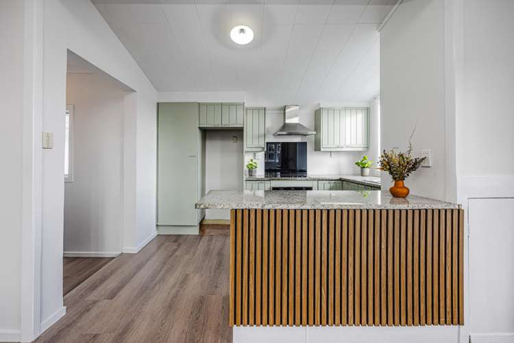 35 VICTORIA AVENUE Waiuku_16