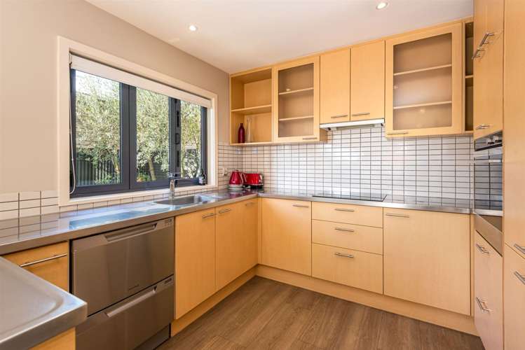 24 Courtenay Street Saint Albans_7