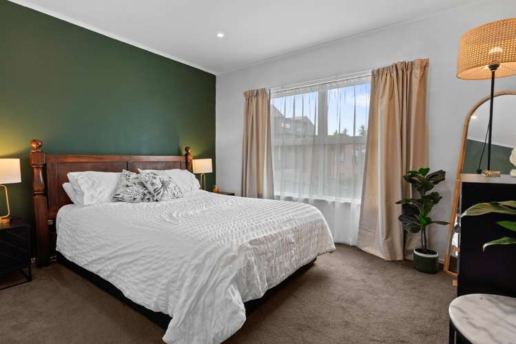 3/3 Marsh Avenue Forrest Hill_12