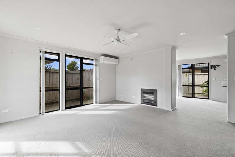 5 Holcroft Place 2750_8