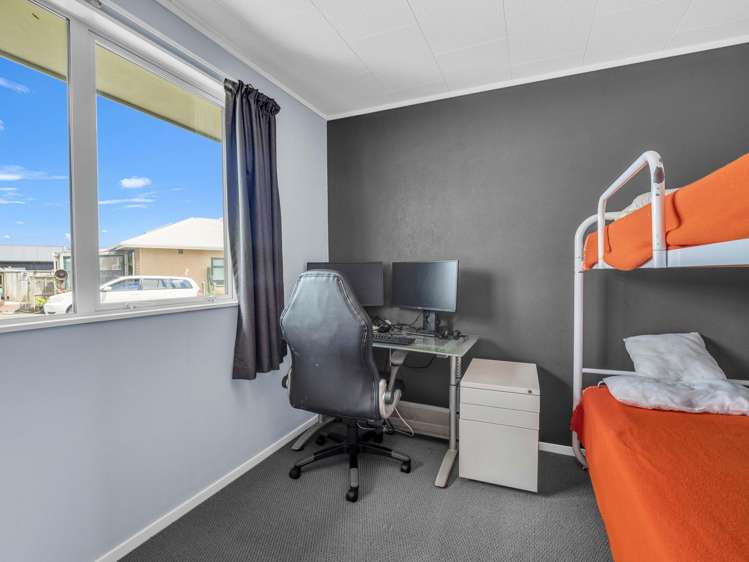 23 Matakane Street Waitarere Beach_21