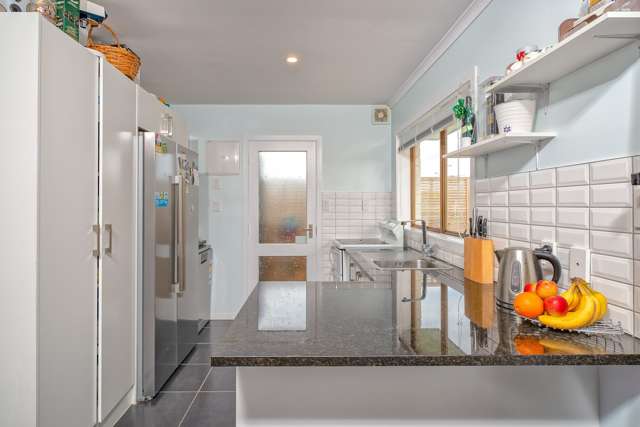 16a Churchill Avenue Manurewa_2