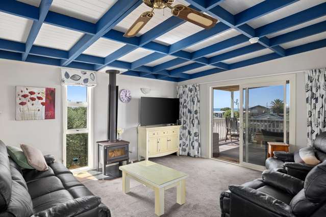 61 Pinedale Crescent Riversdale Beach_3