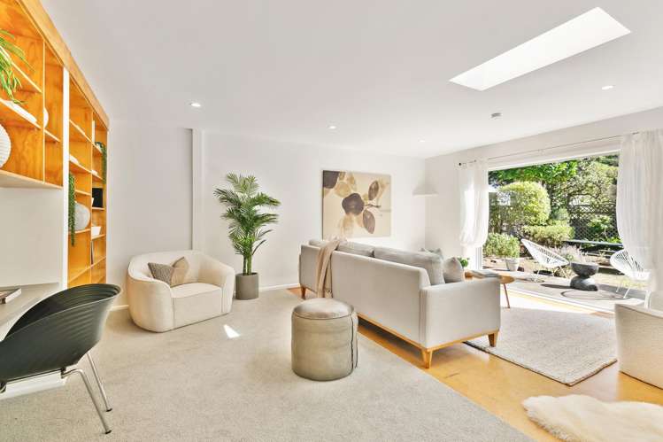 174 Queens Drive Lyall Bay_3