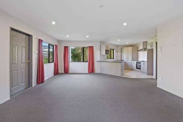 55b Simpson Road Ranui_3