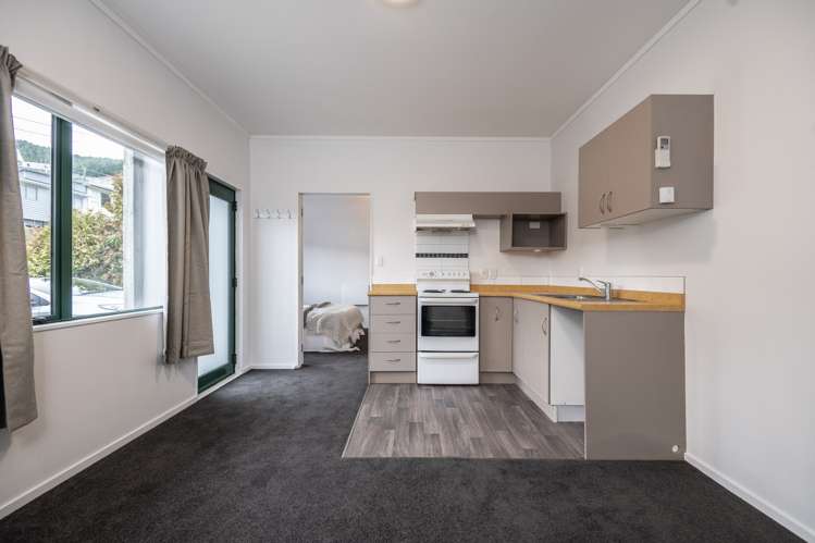 99 Redwood Avenue Tawa_4