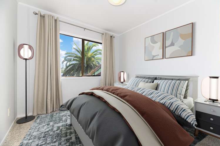 7 Castlewood Grove Blockhouse Bay_11