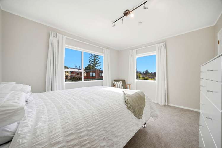 8 Unsworth Drive Unsworth Heights_13
