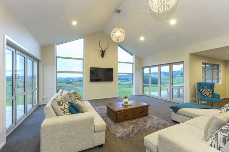 450 Monument Road Clevedon_18