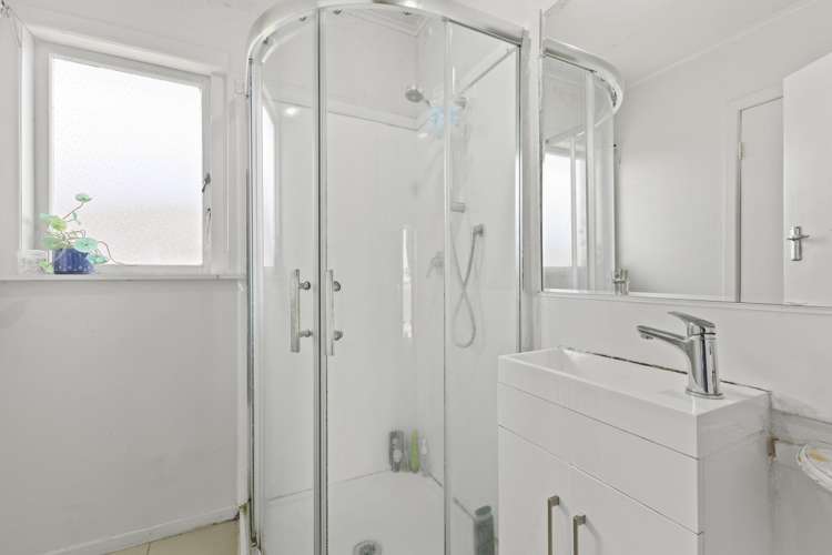 1/2 Myers Road Manurewa East_9