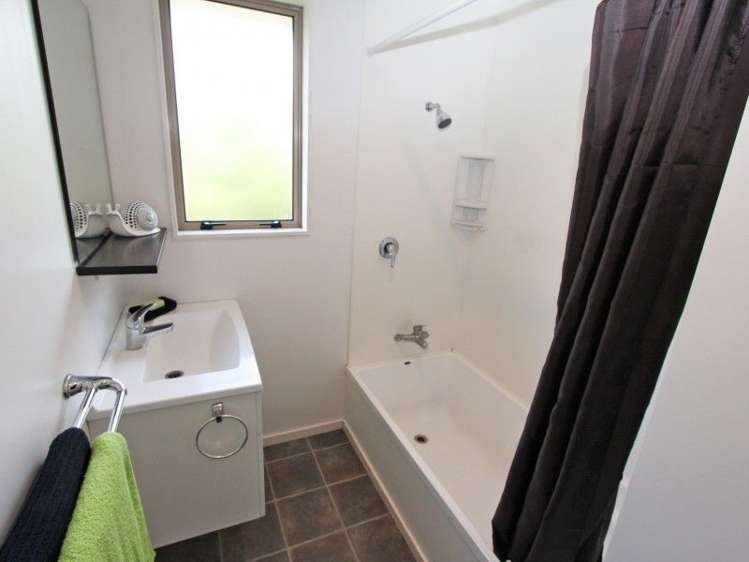 25a Paenui Street Titahi Bay_13