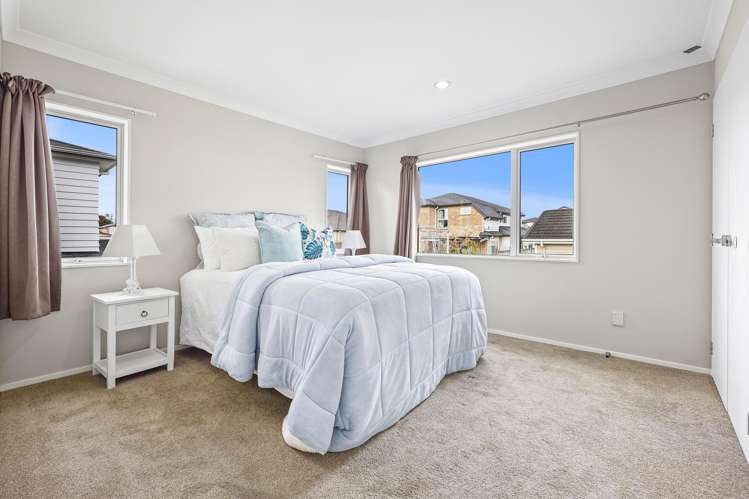 33 Clady Drive Flat Bush_12