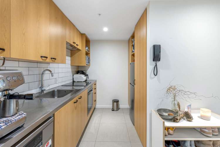 205/12 Latimer Square Christchurch Central_7