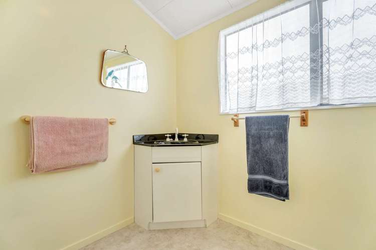 202a Ajax Road Whangamata_24