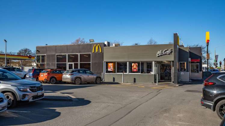 141 West Street & 55 Moore Street Ashburton_13