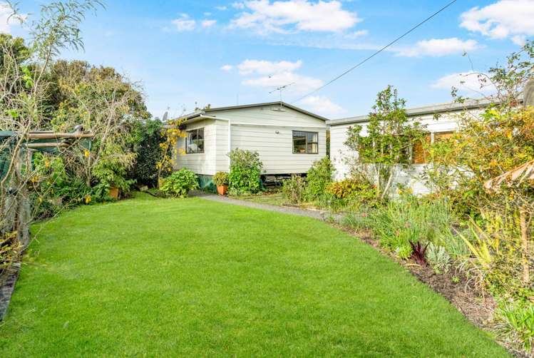 22 Harbour View Road Point Wells_19