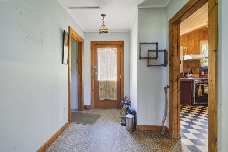 51 Russell Road Seacliff_10