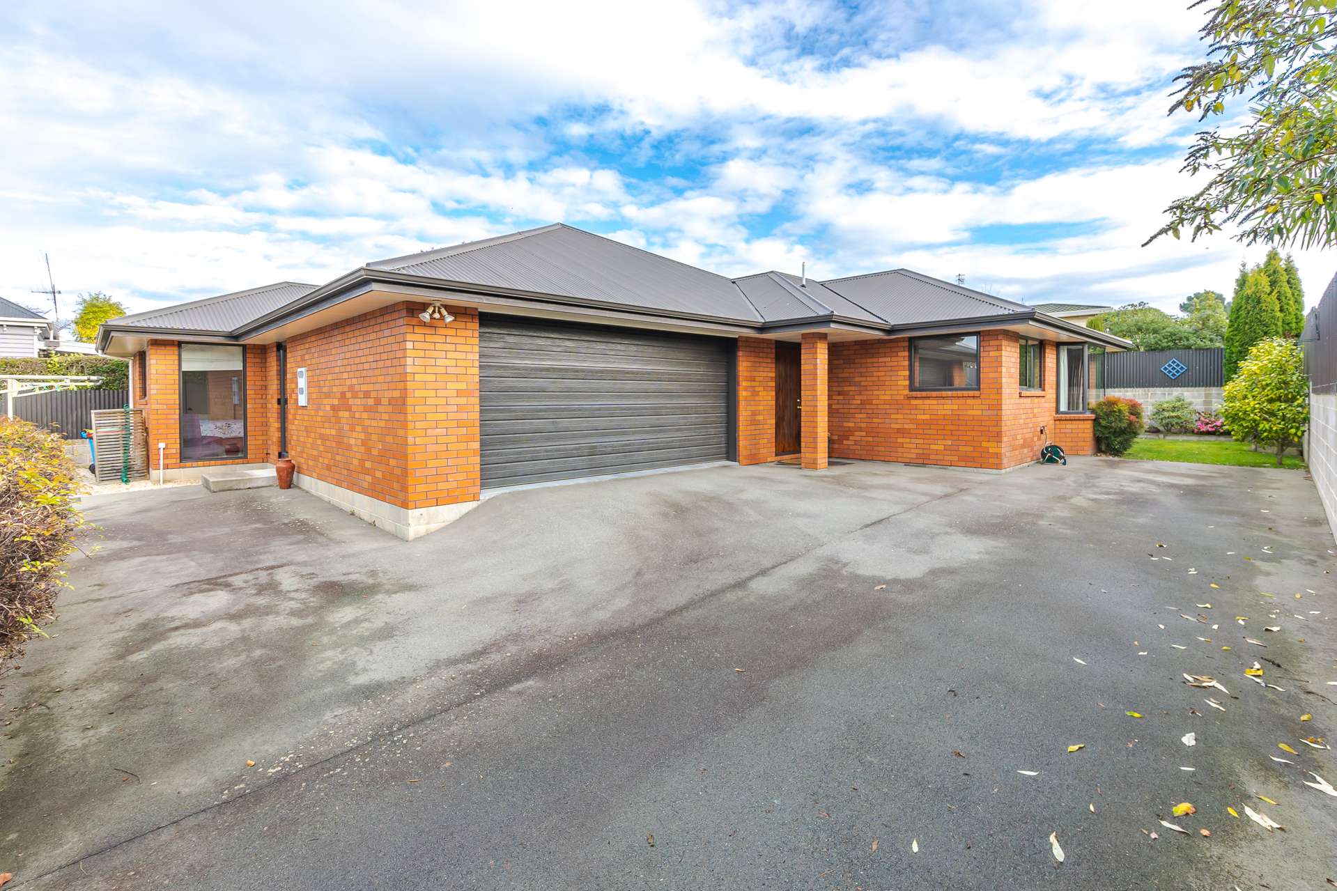 54a Rathmore Street West End_0