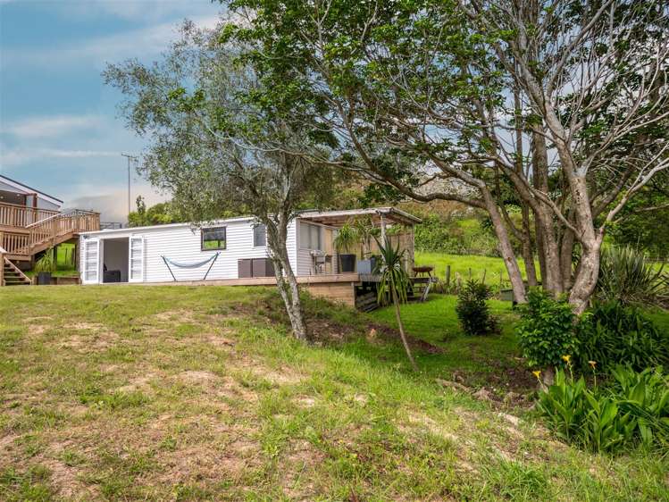 147 Forest Hill Road Henderson_27