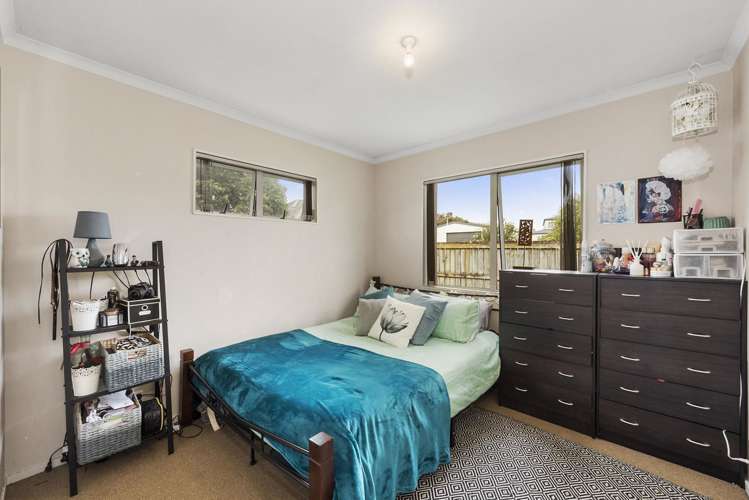 18 Tennyson Road Enderley_7