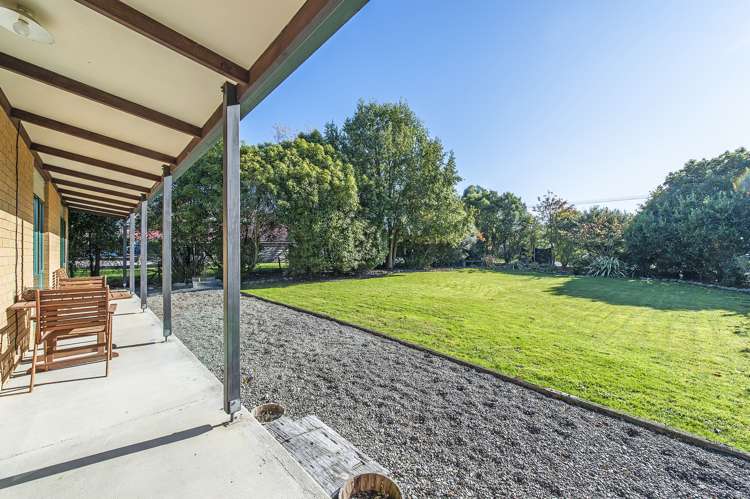 1707 Cust Road Cust_22