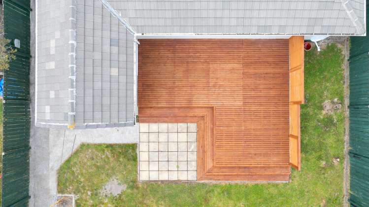 27 Hewer Crescent Naenae_17