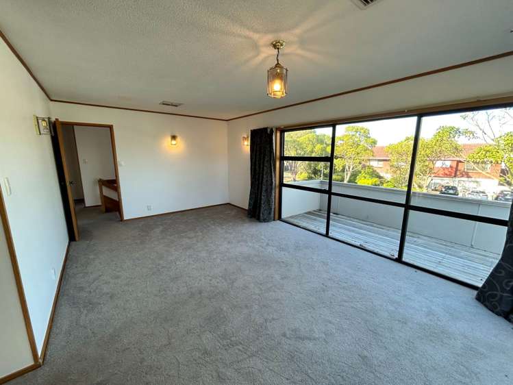 39 Kennedy Avenue Forrest Hill_7