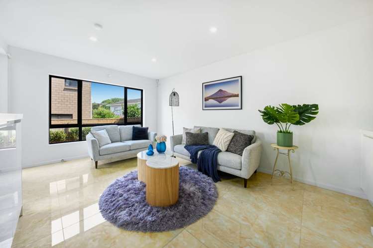 83 Lake Road Northcote_1