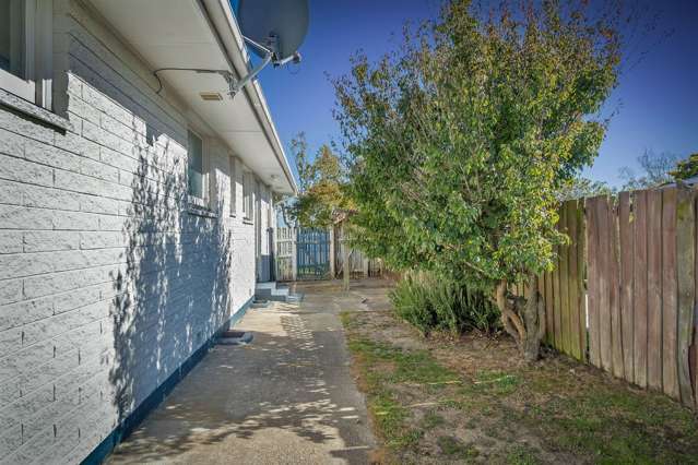 24 West-Watson Avenue Hillmorton_3