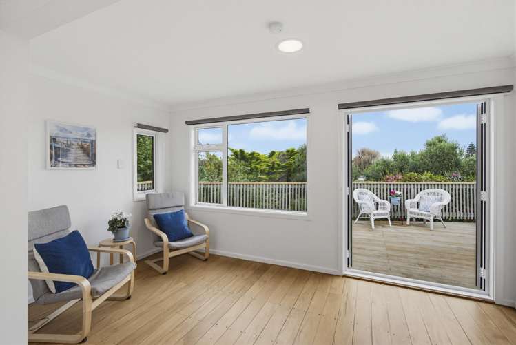 16 Allen Road Raumati Beach_8