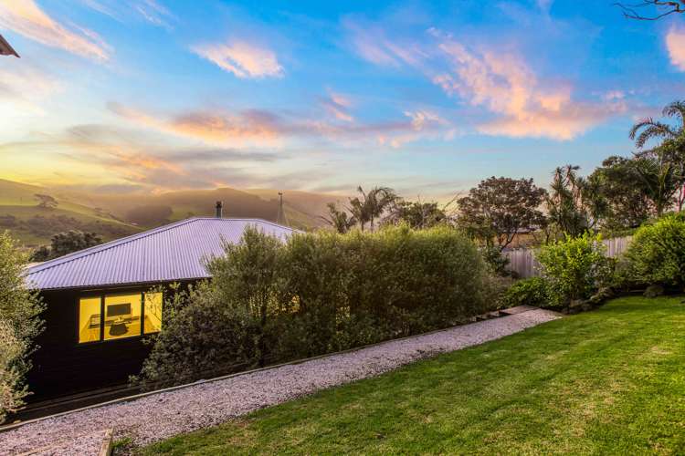 198 Bethells Road Bethells Beach_14