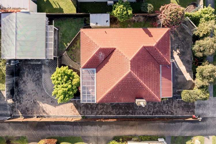 16a Emmett Street Greerton_2
