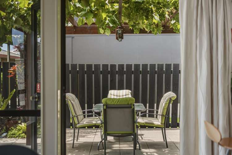 16 Pacific View Road Papamoa_13