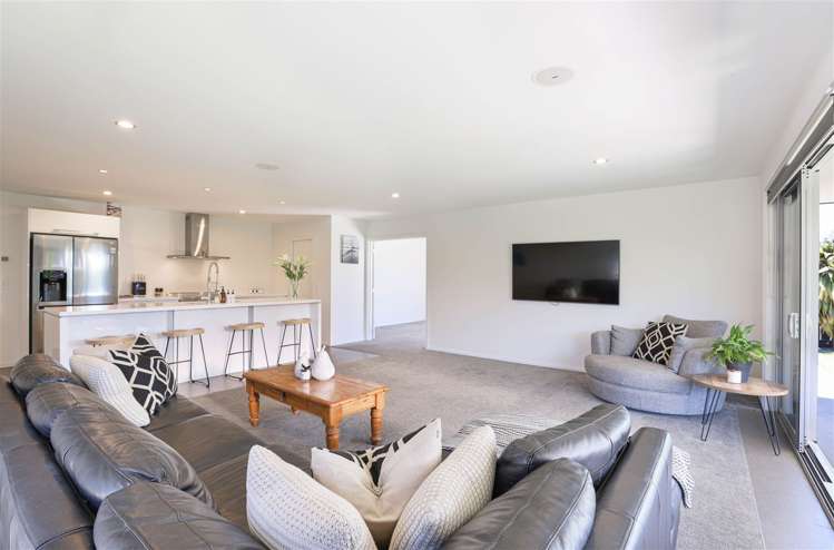 42 Charlesworth Drive Allenton_4