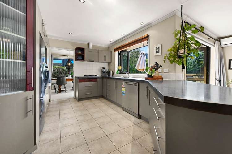 21 Burgundy Court Rototuna_2