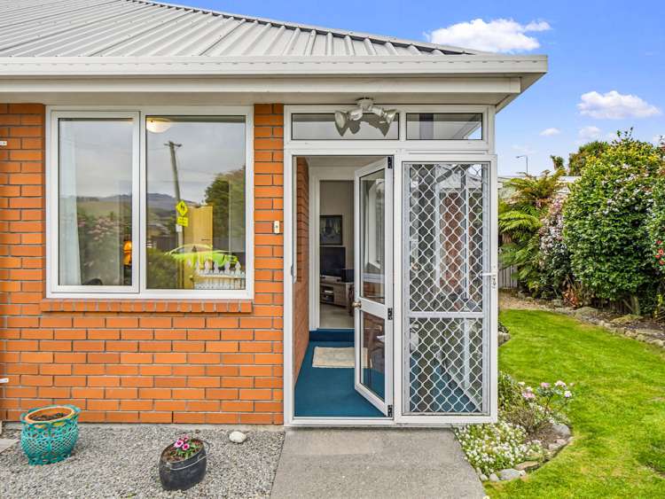 8 Kennedys Bush Road_3