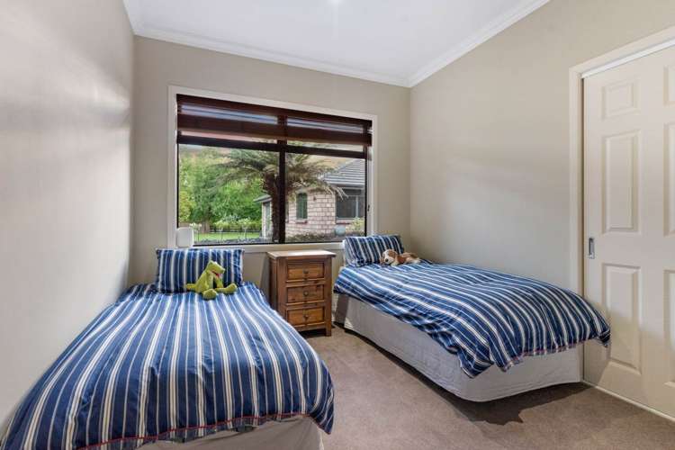 16 Lynwood Grove Dairy Flat_22