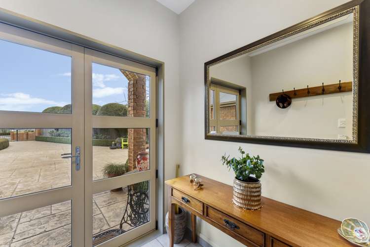 23 Lexington Place Shirley_7