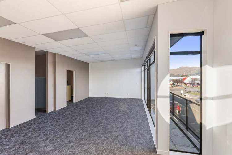 1025 Ferry Road Ferrymead_13