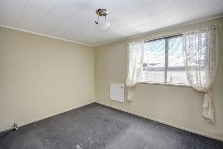 58h Oxford Street South Dunedin_5