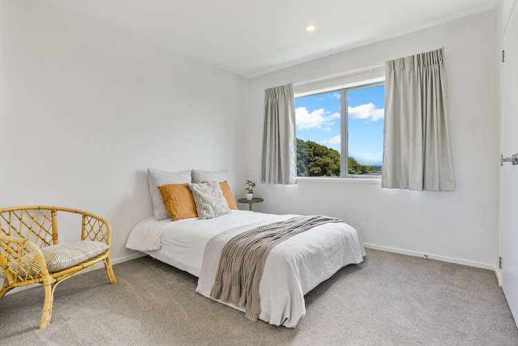 14 Mayall Avenue Beach Haven_13