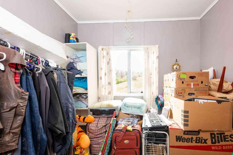 196 Newton Road Omapere_15