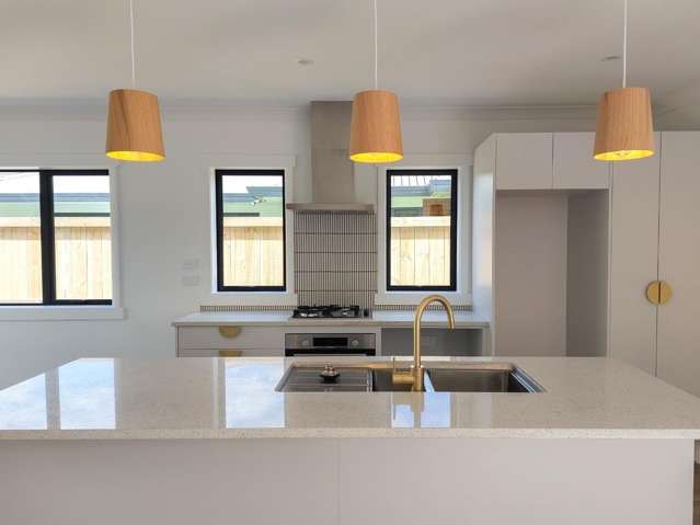 4/24 Endeavour Avenue Flagstaff_1