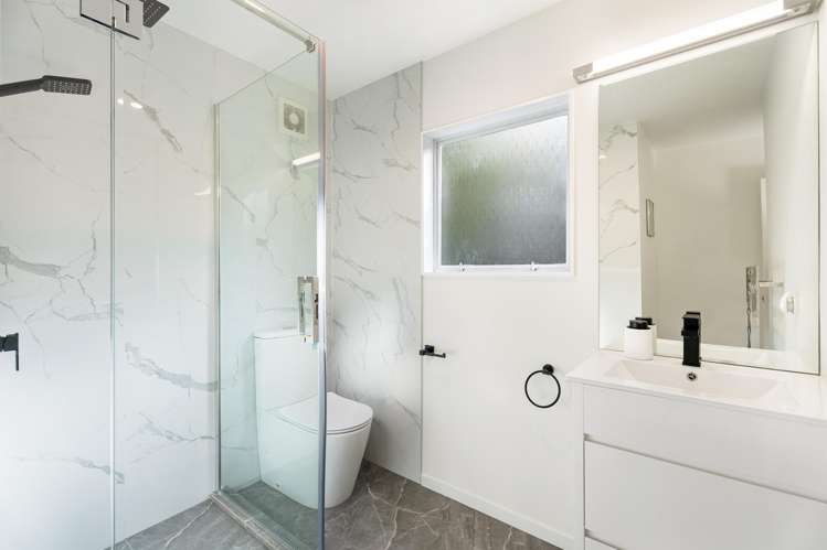3/6 Fifth Avenue Mount Albert_10